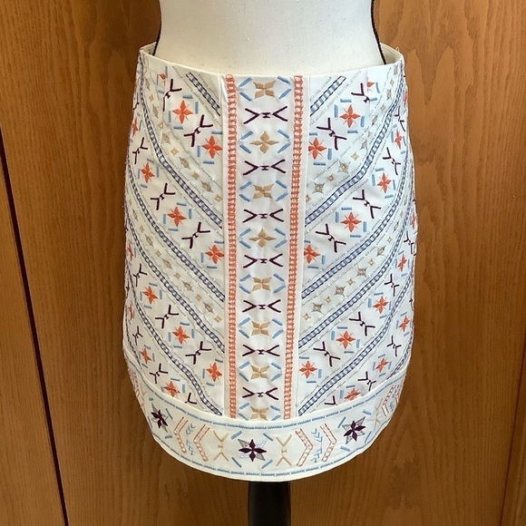 Dina Be Colorful Embroidered Skirt Sz-M - Picture 1 of 5